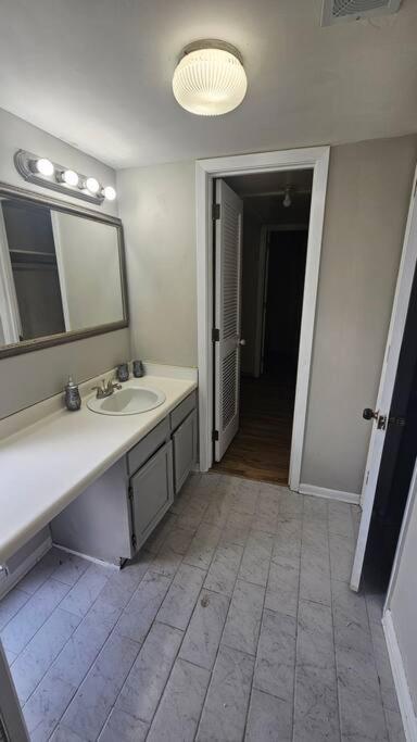 Fully Furnished Vicksburg Home Sleeps 10 Экстерьер фото